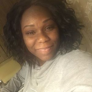 Meet your Posher, Markitta